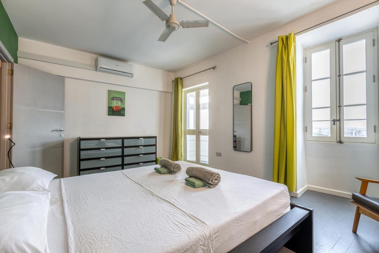 49/3 Seafront Duplex Penthouse In Valletta Buitenkant foto