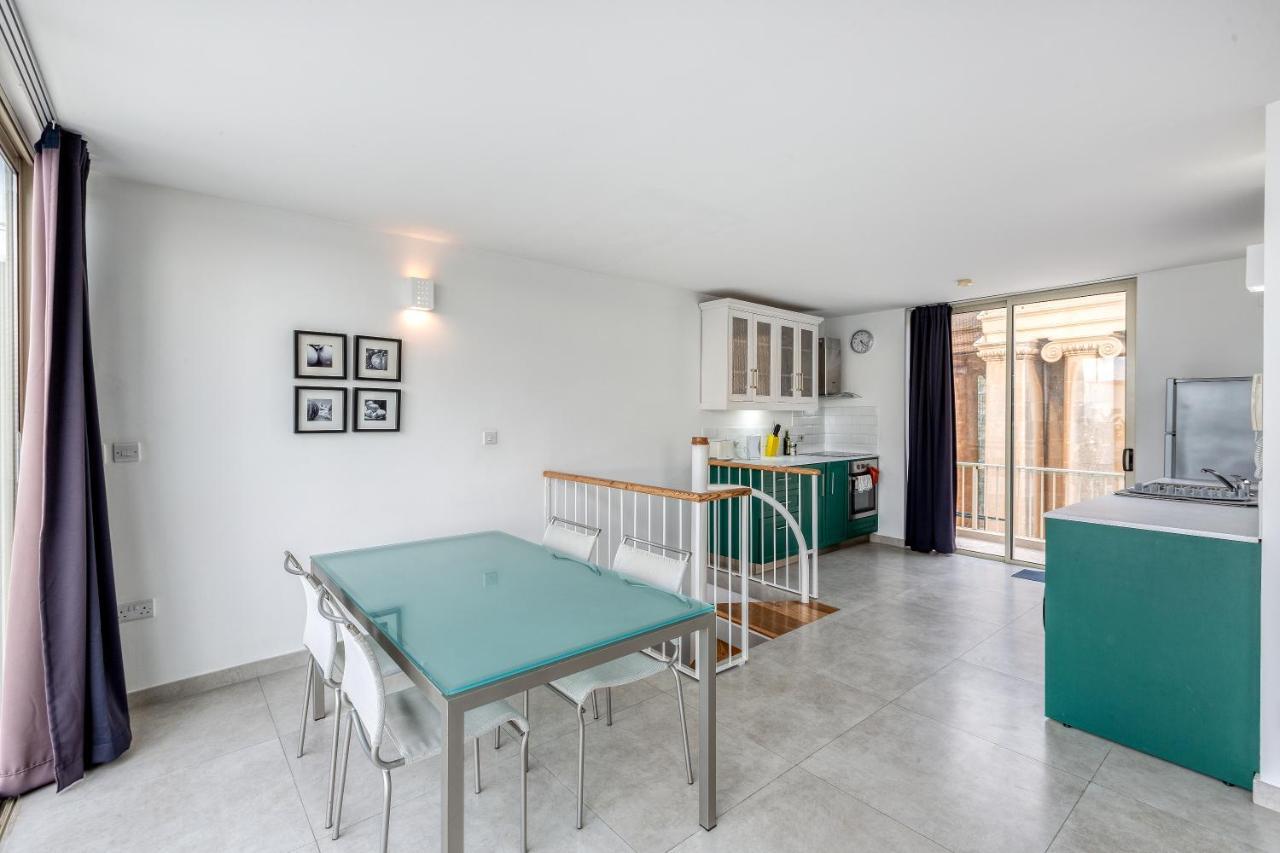 49/3 Seafront Duplex Penthouse In Valletta Buitenkant foto