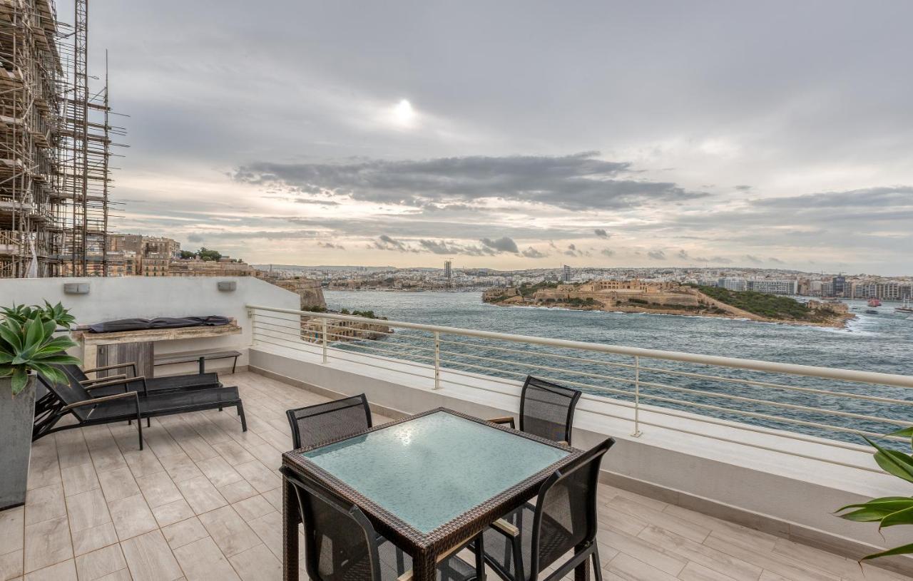 49/3 Seafront Duplex Penthouse In Valletta Buitenkant foto